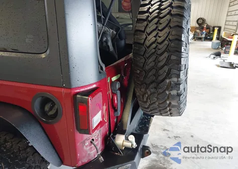 2013 Jeep Wrangler Unlimited Sport из США, поврежденный, VIN 1C4BJWDG4DL572712